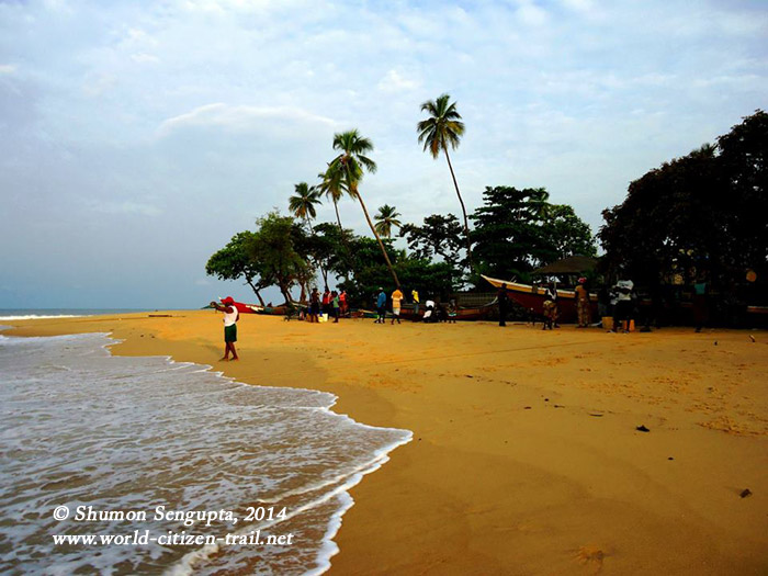 The-Little-Island-off-the-Lakka-Beach,-Sierra-Leone-13