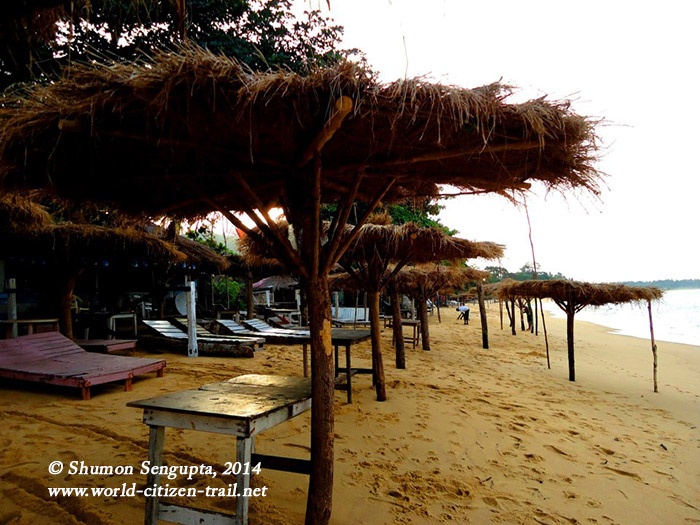 The-Little-Island-off-the-Lakka-Beach,-Sierra-Leone-16
