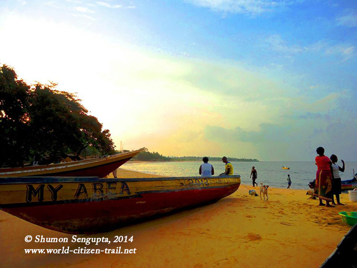 The-Little-Island-off-the-Lakka-Beach,-Sierra-Leone-2