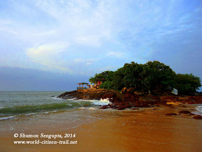 The-Little-Island-off-the-Lakka-Beach,-Sierra-Leone-55